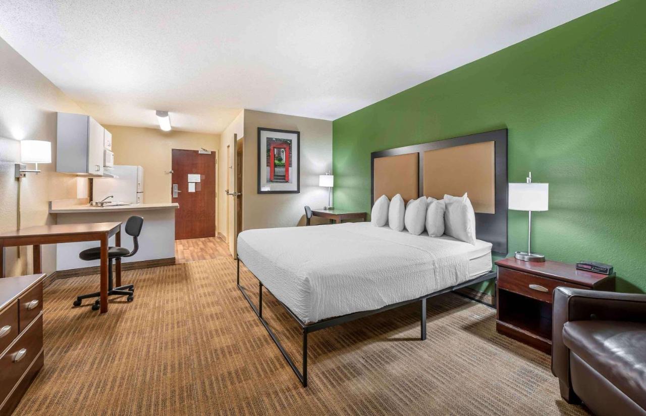 Extended Stay America Suites - Indianapolis - Airport Экстерьер фото
