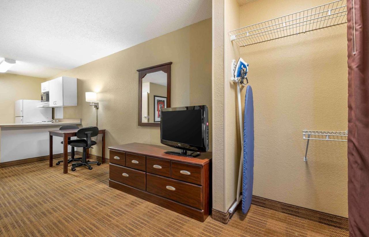 Extended Stay America Suites - Indianapolis - Airport Экстерьер фото