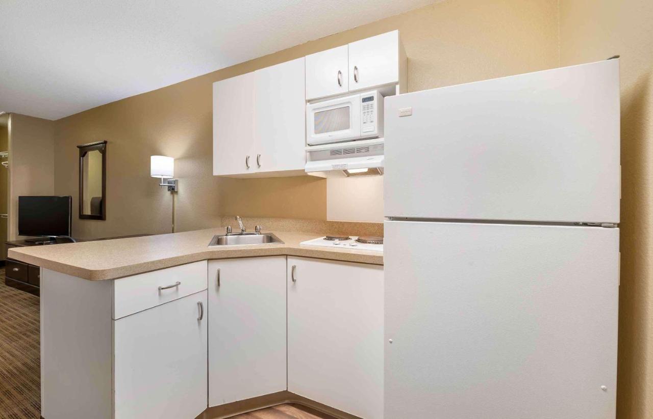 Extended Stay America Suites - Indianapolis - Airport Экстерьер фото